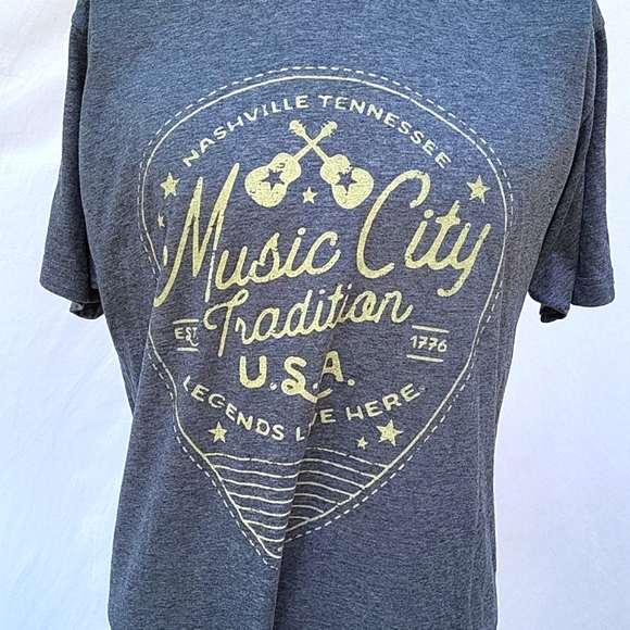 Men's Nashville Music City t-shirt,  grey, Johnny Cash Museum, L, NWT - Picture 2 of 9